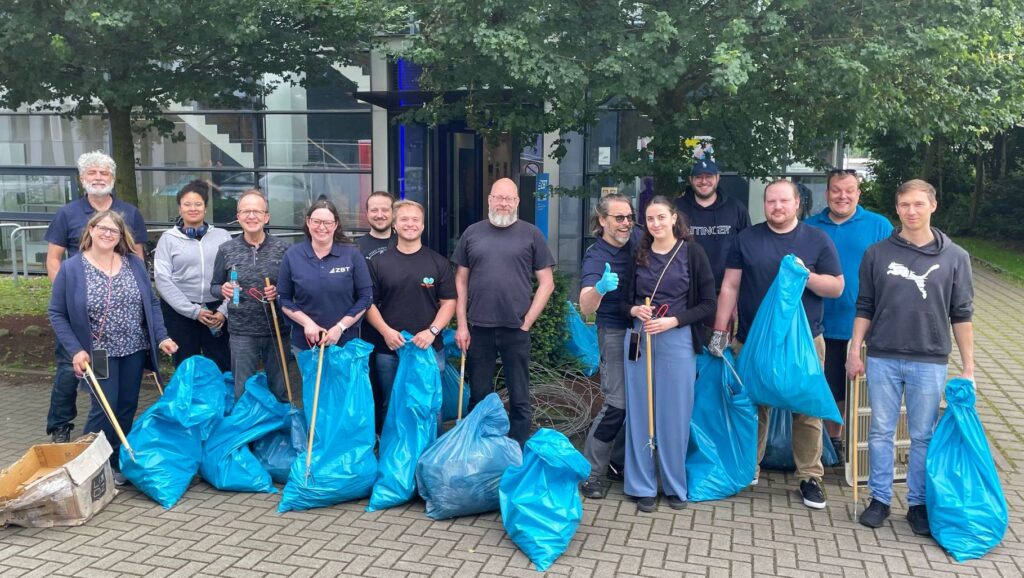 Gruppenfoto der Teilnehmenden