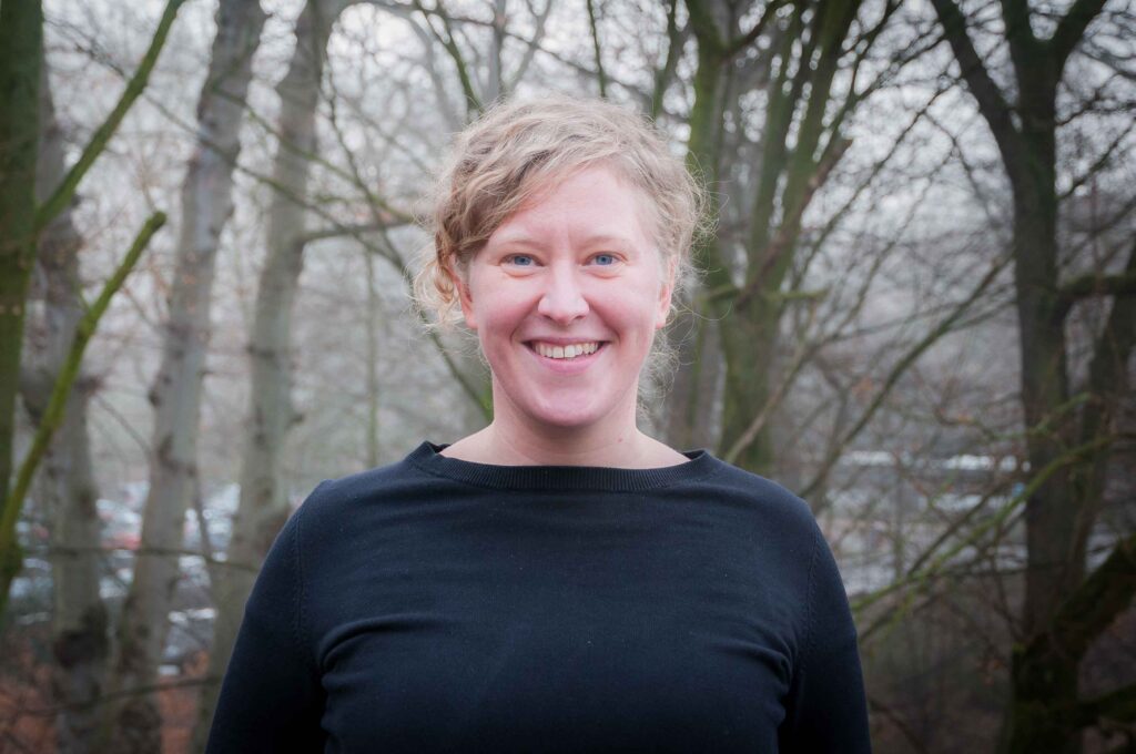 Porträt von Lena Engelmeier.