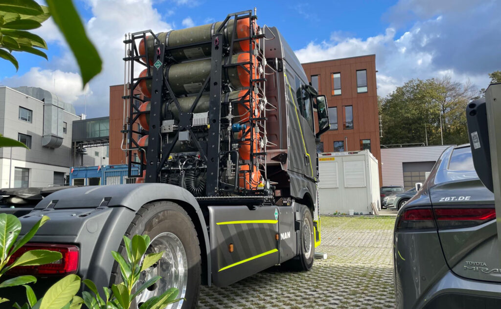 In addition to many exciting presentations, the accompanying technology exhibition will be a highlight of the HeavyDuty Congress.

